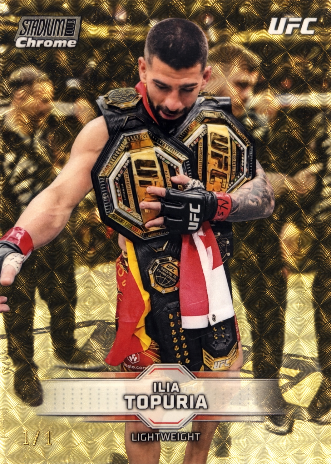 Recreación con IA de 2026 Topps Stadium Club UFC Superfractor Ilia Topuria #CB-6 /1