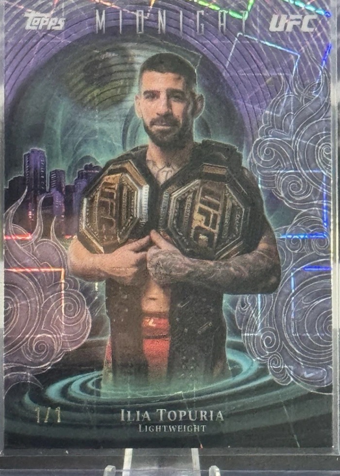 2026 Topps Midnight UFC Black Light Ilia Topuria #IN-1 /1